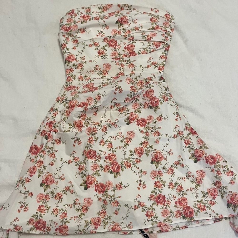 House of CB dress! - Picture 2 of 3